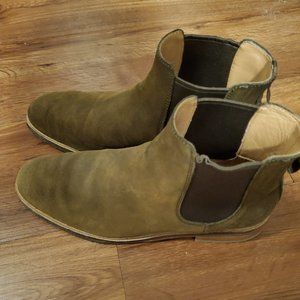 Clark's Gobi Chelsea Boots